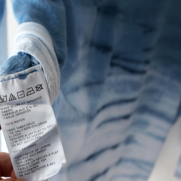 ✨UO - Blue Bridgette Dip-dye Popover Shirt ✨ - Picture 8 of 8